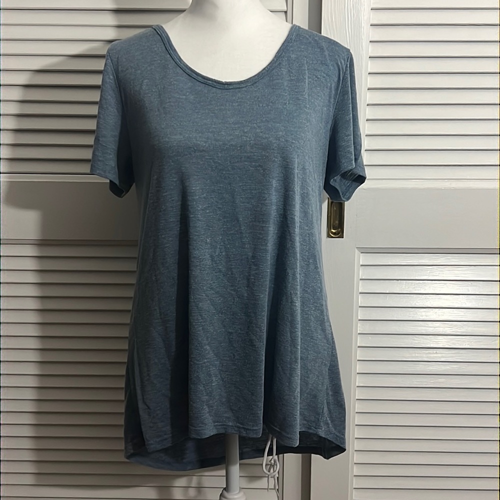 LuLaRoe tee